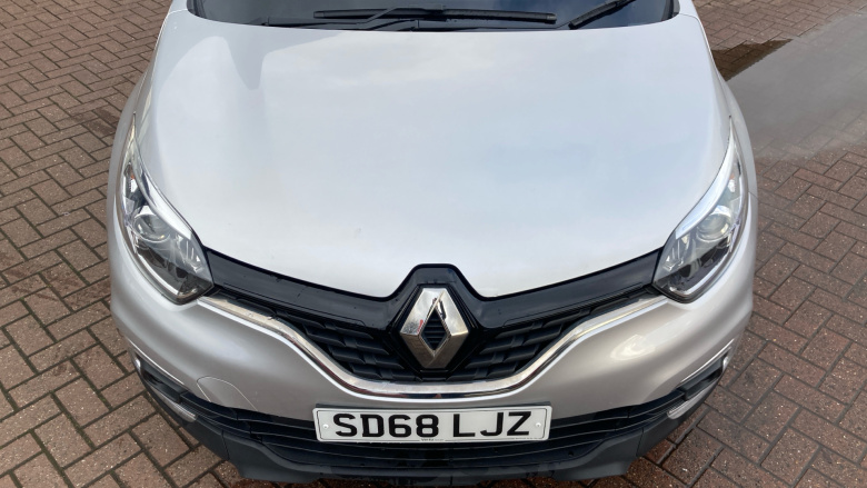 Renault Captur 0.9 TCE 90 Play 5dr Petrol Hatchback